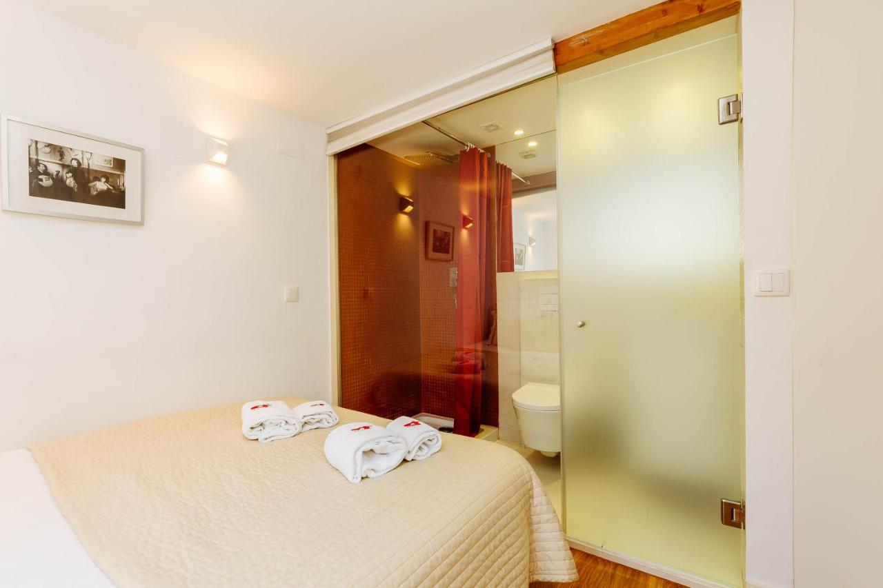 Rent4Rest Bairro Alto Charming 1Bd Apartment Lisboa Dış mekan fotoğraf