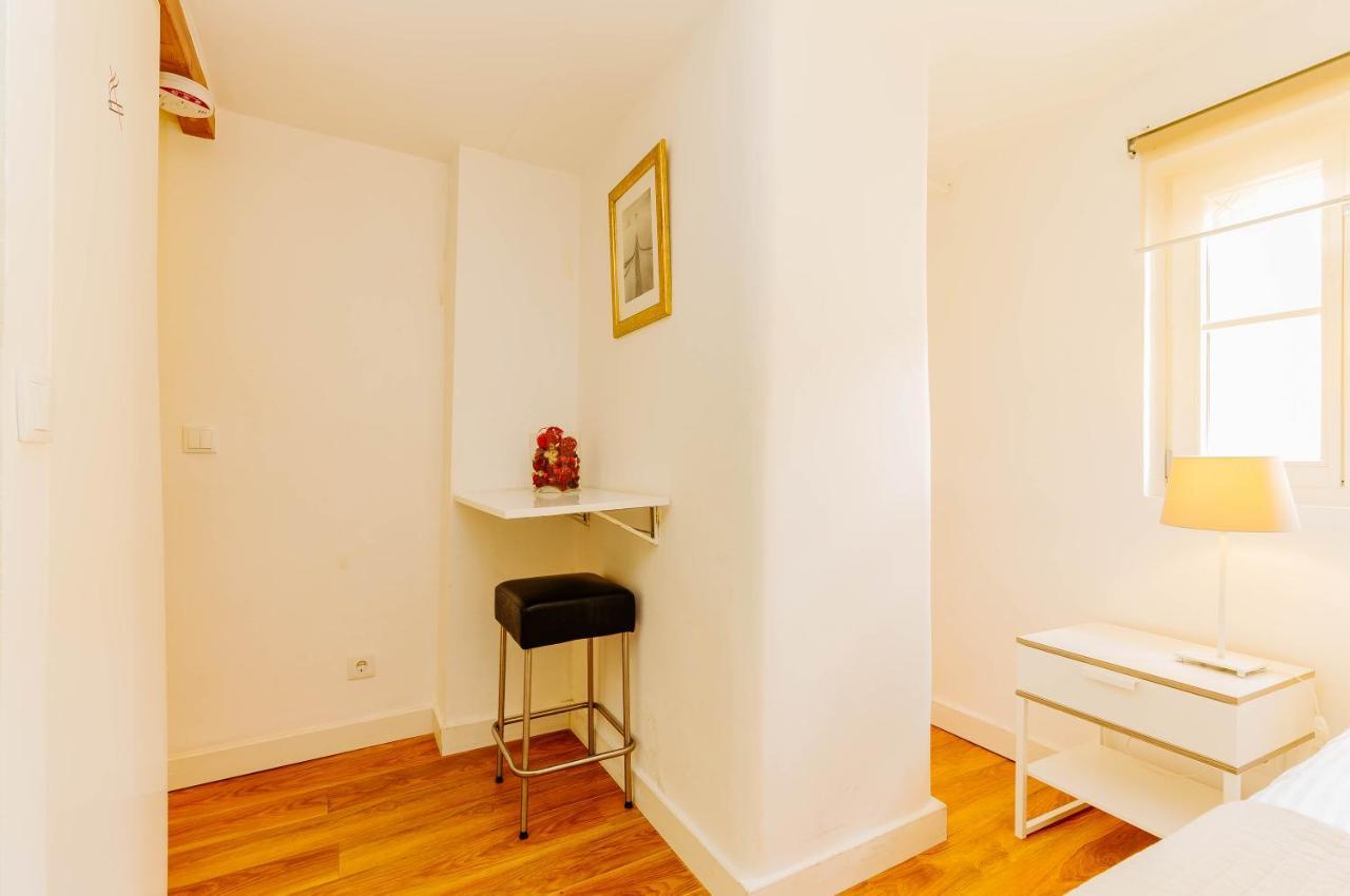 Rent4Rest Bairro Alto Charming 1Bd Apartment Lisboa Dış mekan fotoğraf